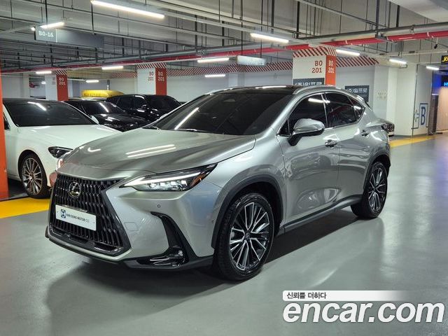 Lexus NX 2026