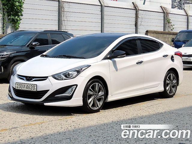 Hyundai AVANTE 2013