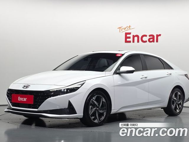 Hyundai AVANTE 2021