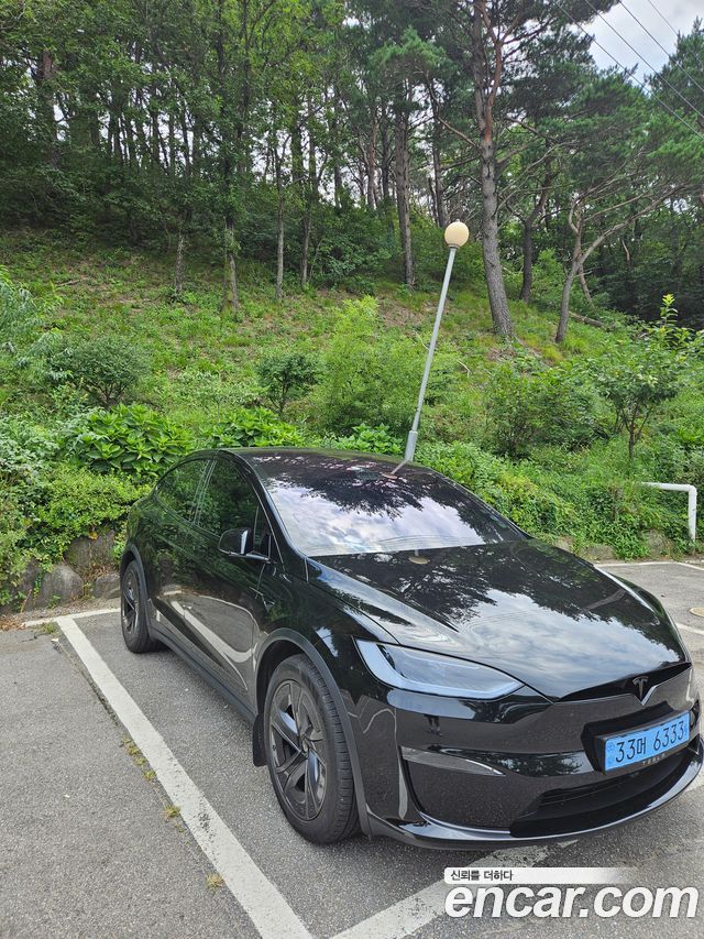 Tesla Model X 2026