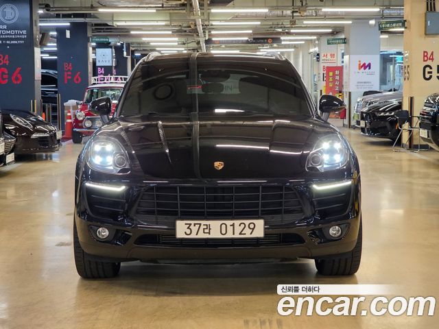 Porsche Macan 2015