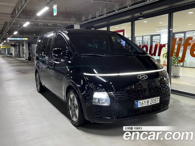 Hyundai Staria 2022