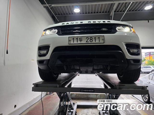 Land Rover Range Rover Sport 2015