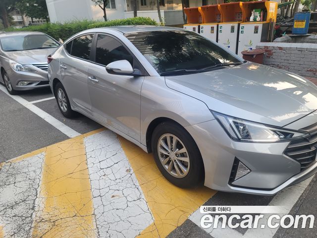 Hyundai AVANTE 2019