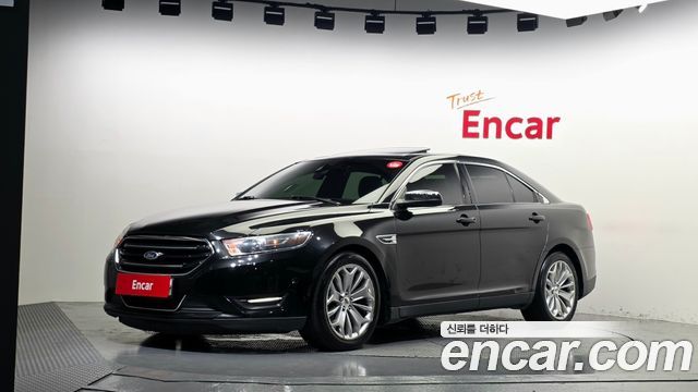 Ford Taurus 2015