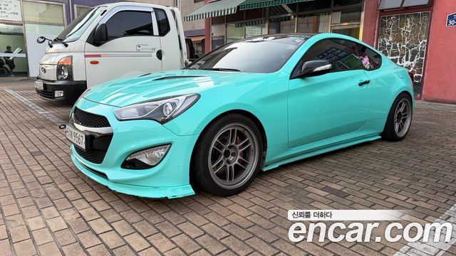 Hyundai Genesis 2012