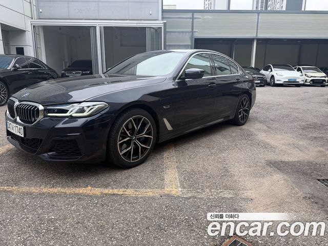 BMW 5-Series 2022