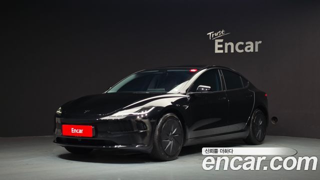 Tesla Model 3 2026