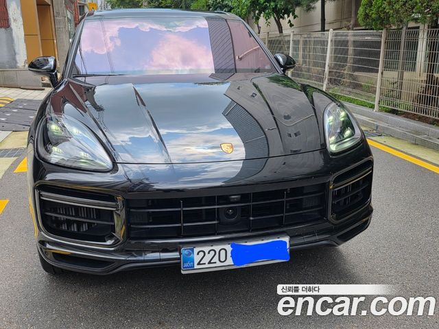Porsche Cayenne 2023