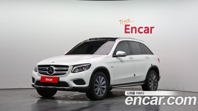 Mercedes-Benz GLC-Class 2019