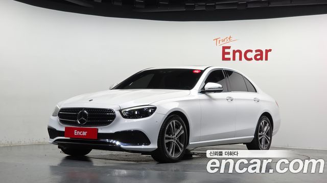 Mercedes-Benz E-Class 2021