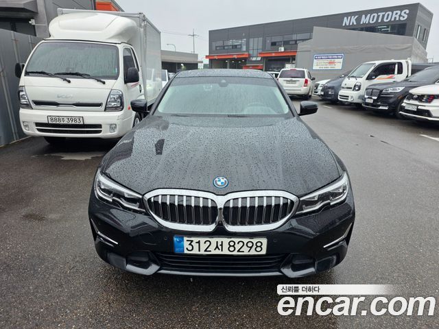 BMW 3-Series 2021