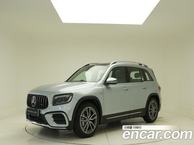 Mercedes-Benz GLB-Class 2025