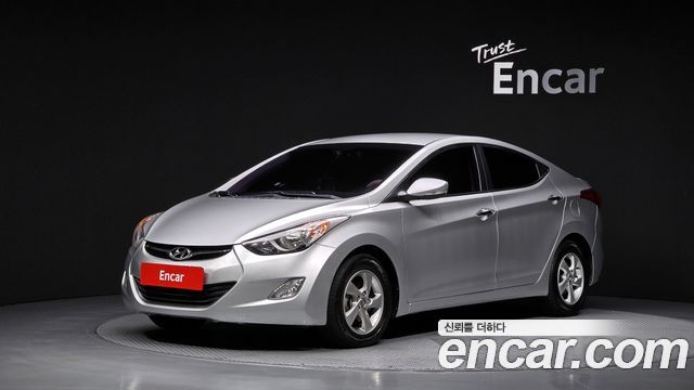 Hyundai AVANTE 2013