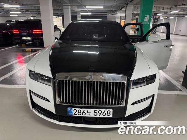 Rolls-Royce Ghost 2023
