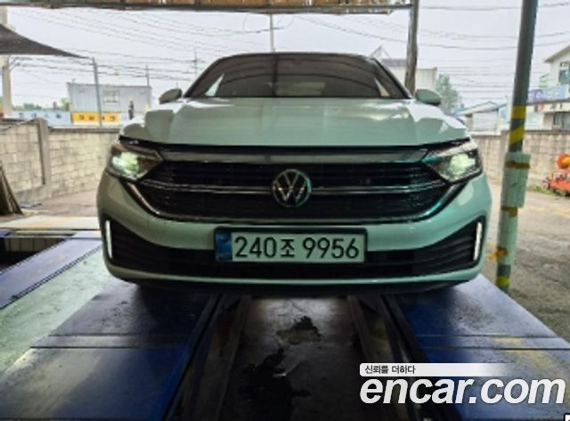 Volkswagen Jetta 2024
