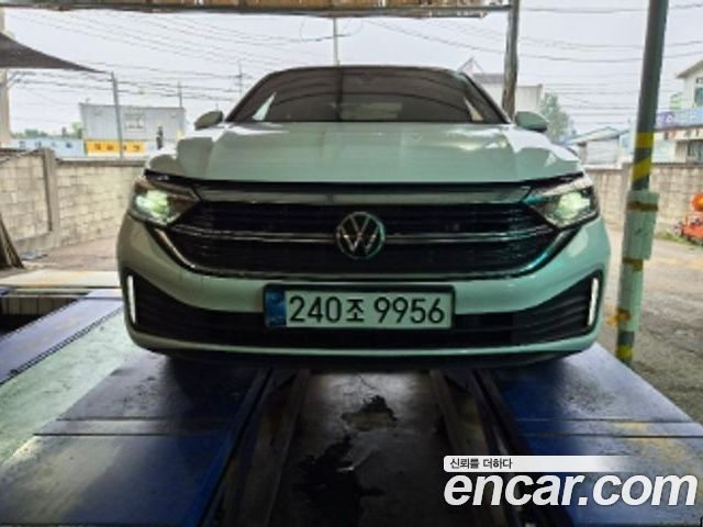 Volkswagen Jetta 2024