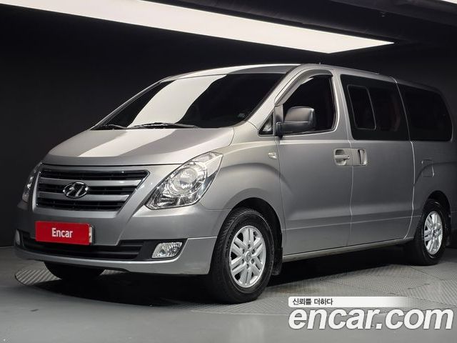 Hyundai Starex 2016