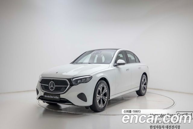 Mercedes-Benz E-Class 2025