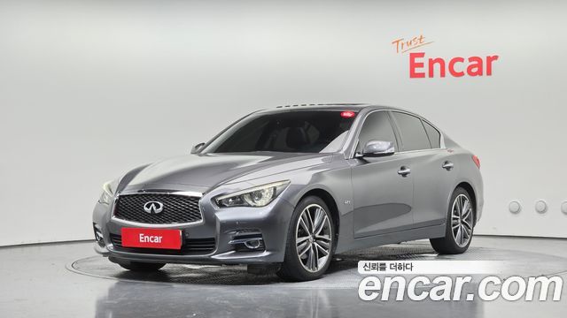 Infiniti Q50 2014