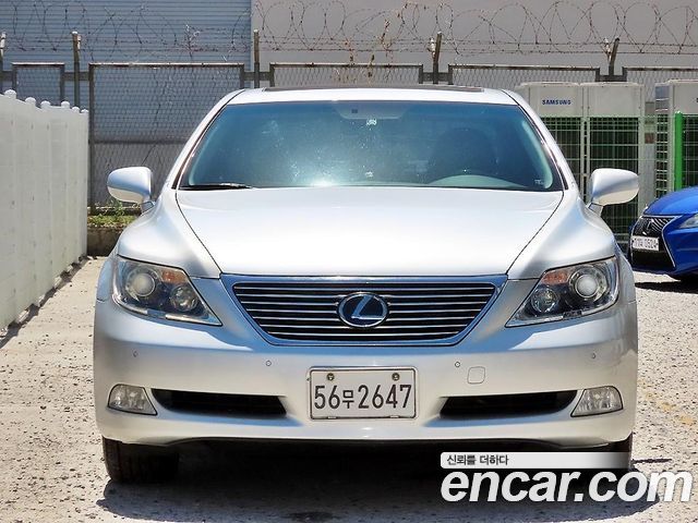 Lexus LS 2008