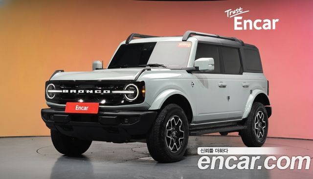 Ford Bronco 2023