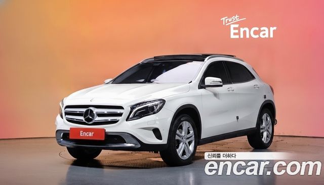 Mercedes-Benz GLA-Class 2017