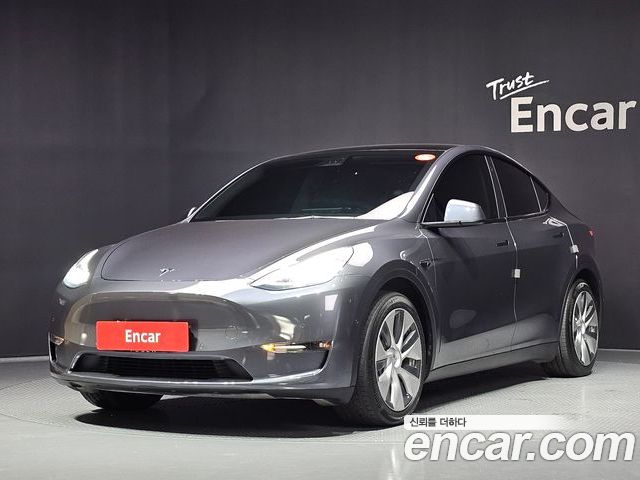 Tesla Model Y 2021