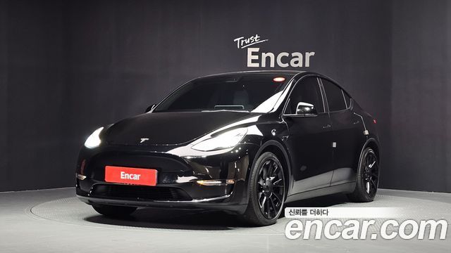 Tesla Model Y 2021