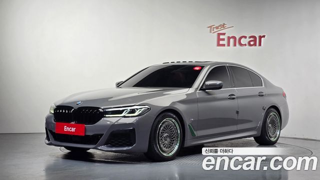 BMW 5-Series 2022
