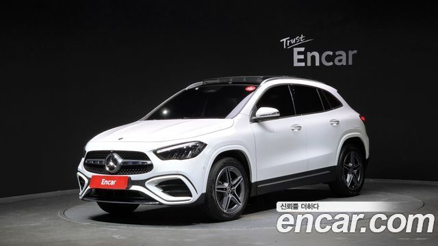Mercedes-Benz GLA-Class 2025