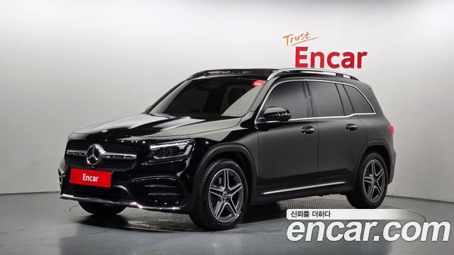 Mercedes-Benz GLB-Class 2025