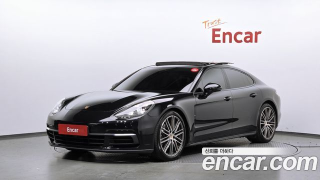Porsche Panamera 2018