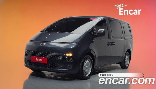 Hyundai Staria 2023