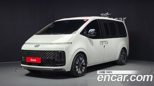 Hyundai Staria 2023