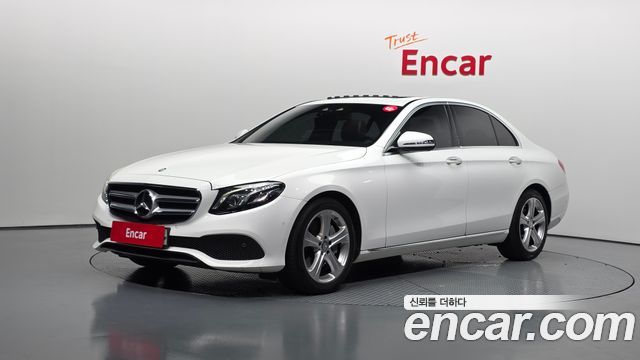 Mercedes-Benz E-Class 2016