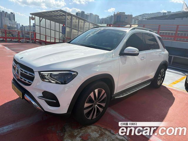 Mercedes-Benz GLE-Class 2026