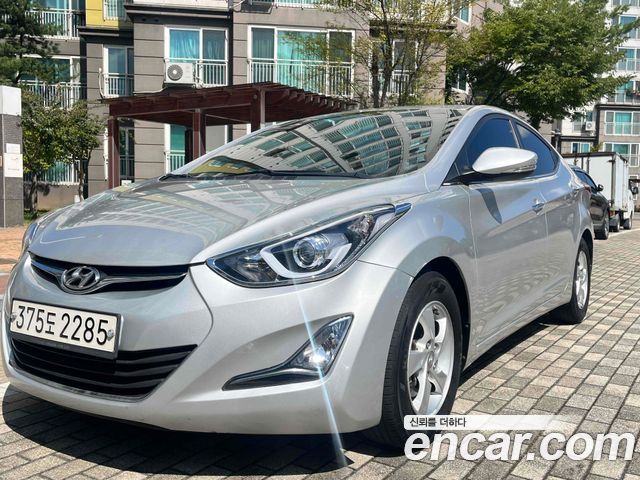 Hyundai AVANTE 2015