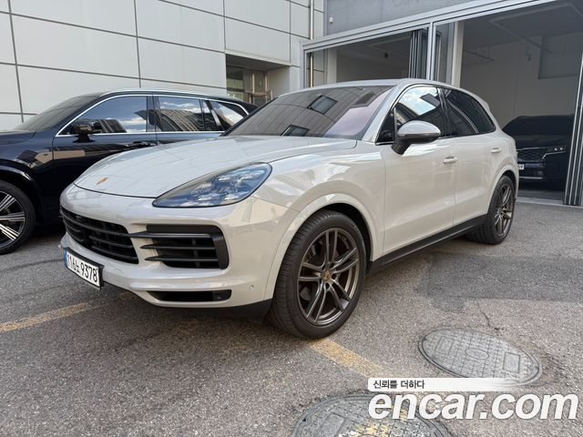 Porsche Cayenne 2022