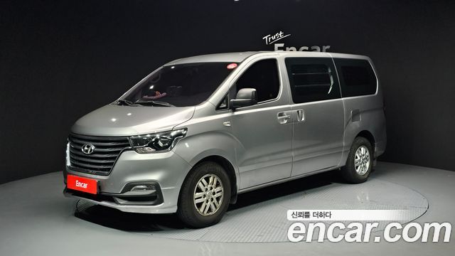 Hyundai Starex 2018