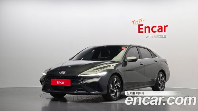 Hyundai AVANTE 2025