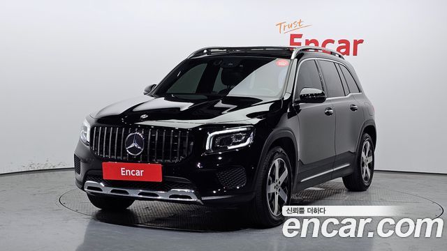 Mercedes-Benz GLB-Class 2020
