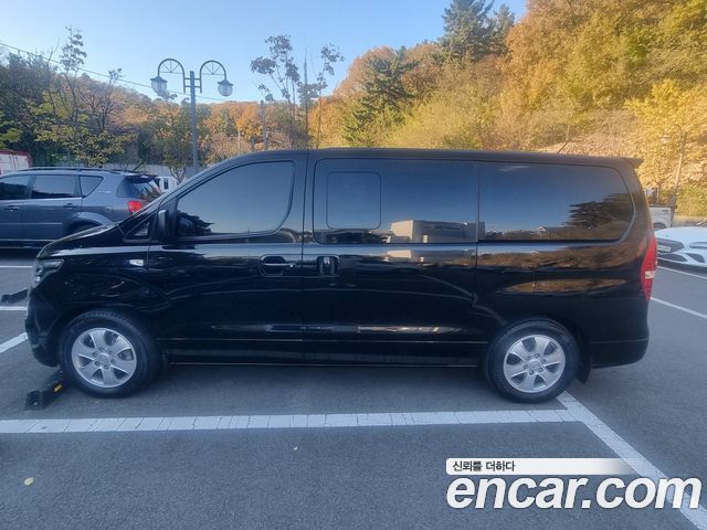 Hyundai Starex 2019