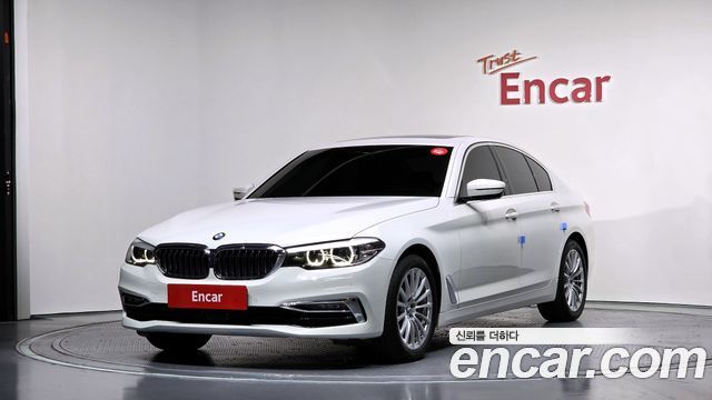 BMW 5-Series 2019