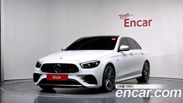 Mercedes-Benz E-Class 2021