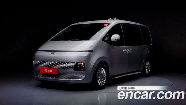 Hyundai Staria 2021