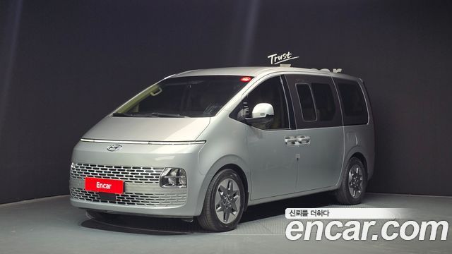 Hyundai Staria 2022