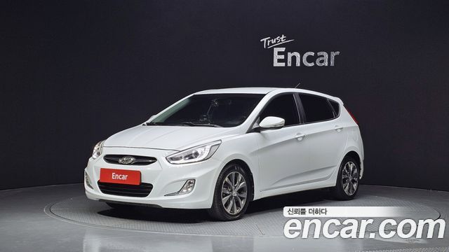 Hyundai Accent 2013