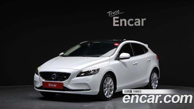 Volvo V40 2016