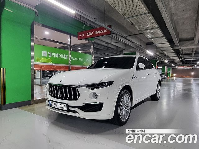 Maserati Levante 2022